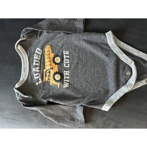 5/$10 George onesie/bodysuit long sleeve 6-12 months
